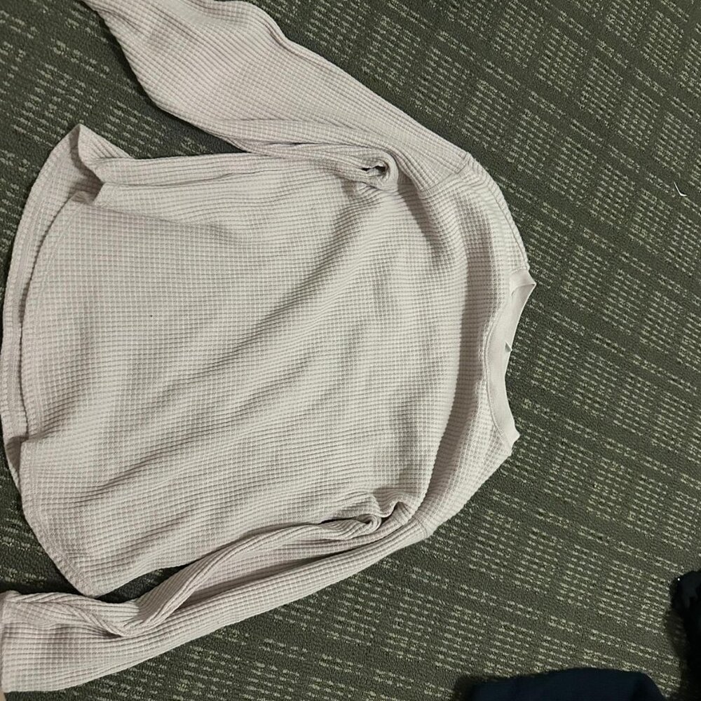 pink sweater